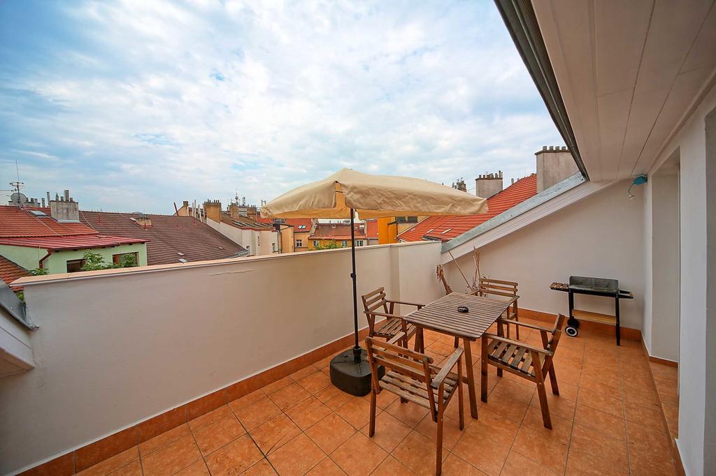 Apartment Na Kozacce 6 Prague Exterior photo
